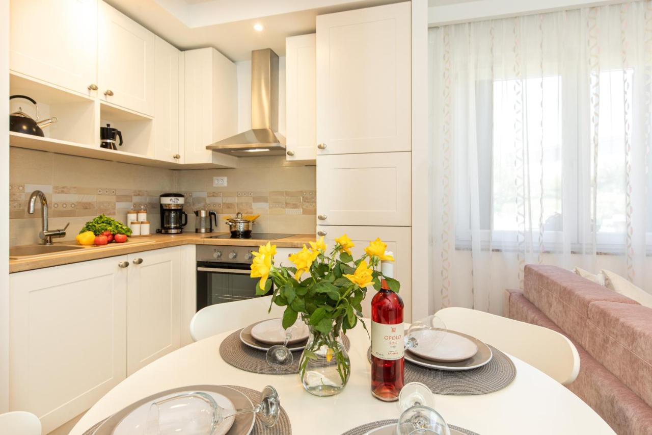 Ela Apartamento Rijeka Exterior foto